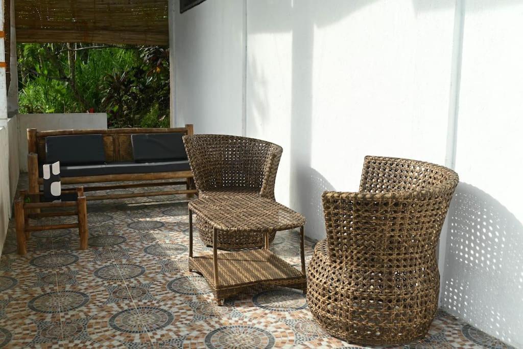 The Balcony Of The Camiguin Island Apartment Mambajao Ngoại thất bức ảnh